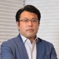 Yusuke-Yoshizawa_shizenkan-300x273